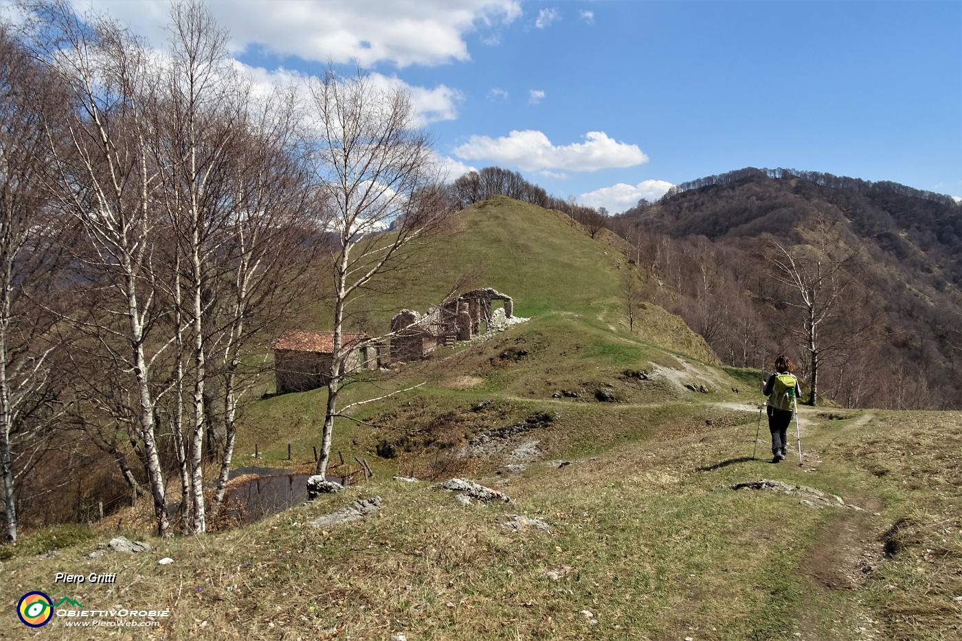 87 Rientriamo alla Bocchetta di Desio.JPG